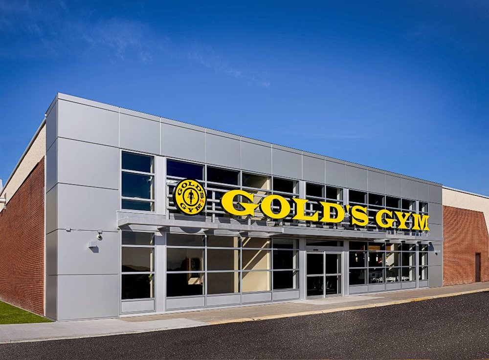 Gold_Gym_ext-min.jpg
